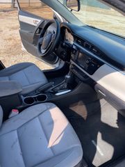 2016 Toyota Corolla LE - Interior Front Seat Image